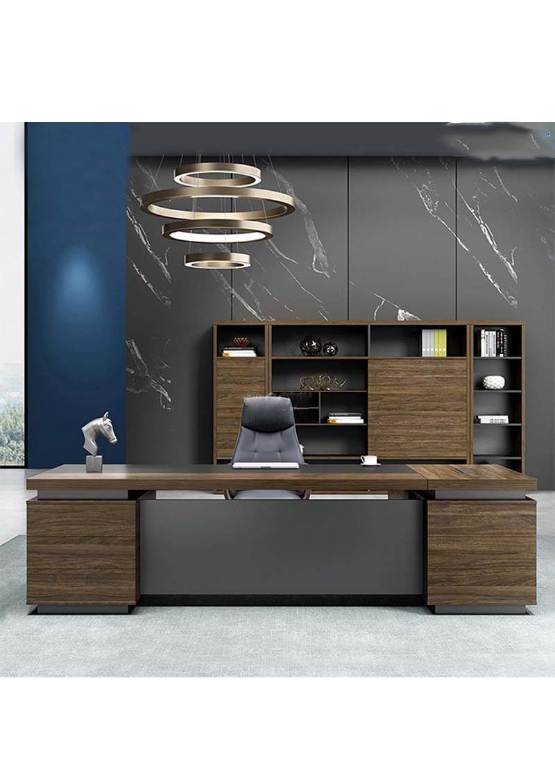 Bàn lãnh đạo SV32
