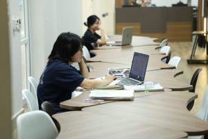 Công Trình: Nội thất cho trung tâm Thư Viện và Tri Thức Số – Đại học Quốc Gia Hà Nội tại Hòa Lạc – hình 34